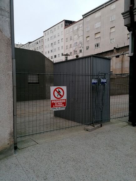 Aspecto actual de la zona, cerrada al paso de peatones